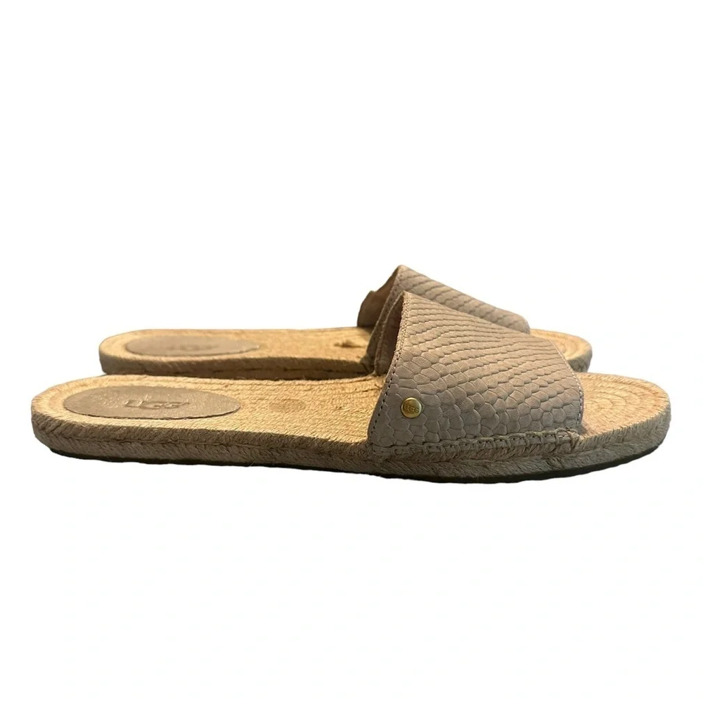 UGG | Beige Embossed Leather Cherry Exotic Espadrille Slides Size 8